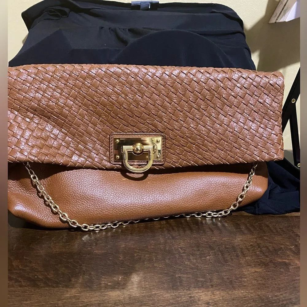BANANA REPUBLIC  Light Brown Woven Leather Shoulder Bag, Clutch Size Elegant